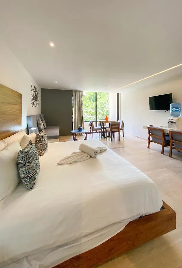 شقة Big Studio At Kaab By The Beach With Roof Top Pool, Sauna And Jacuzzi Near Paseo Del Carmen Mall بلايا ديل كارمن