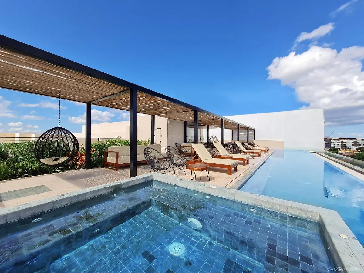 Big Studio At Kaab By The Beach With Roof Top Pool, Sauna And Jacuzzi Near Paseo Del Carmen Mall بلايا ديل كارمن 0*,  المكسيك