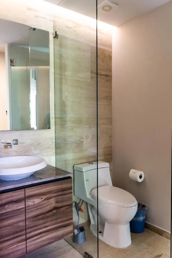 Big Studio At Kaab By The Beach With Roof Top Pool, Sauna And Jacuzzi Near Paseo Del Carmen Mall بلايا ديل كارمن 0*,  المكسيك