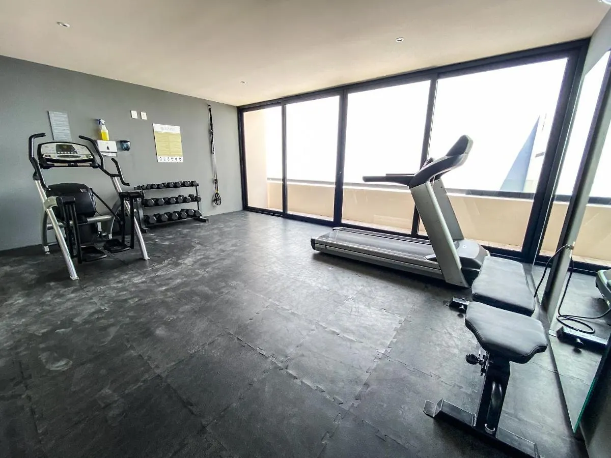 Big Studio At Kaab By The Beach With Roof Top Pool, Sauna And Jacuzzi Near Paseo Del Carmen Mall بلايا ديل كارمن المكسيك