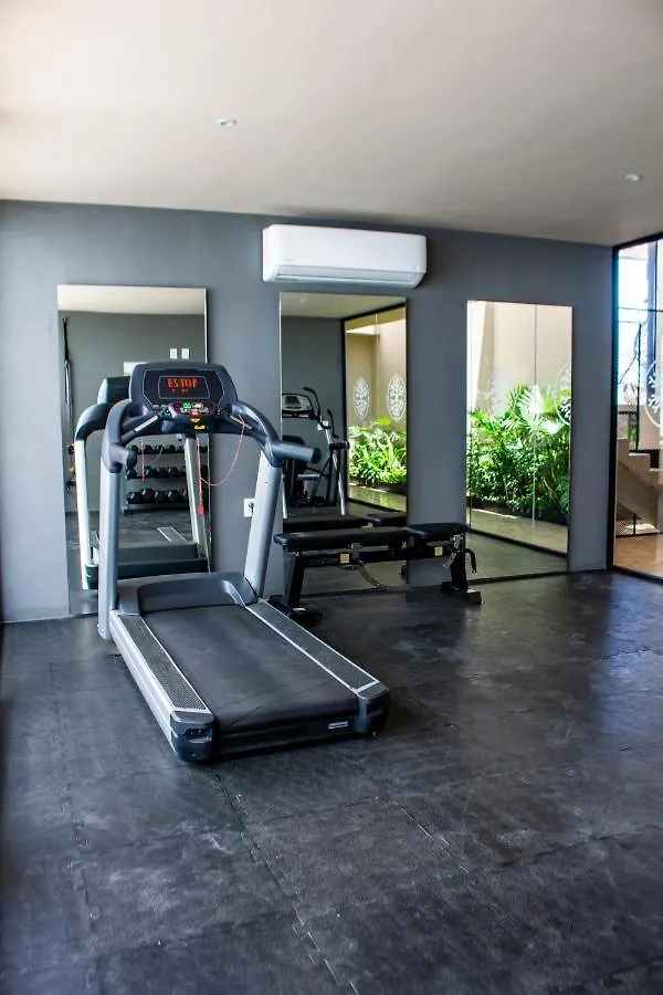 Big Studio At Kaab By The Beach With Roof Top Pool, Sauna And Jacuzzi Near Paseo Del Carmen Mall بلايا ديل كارمن المكسيك